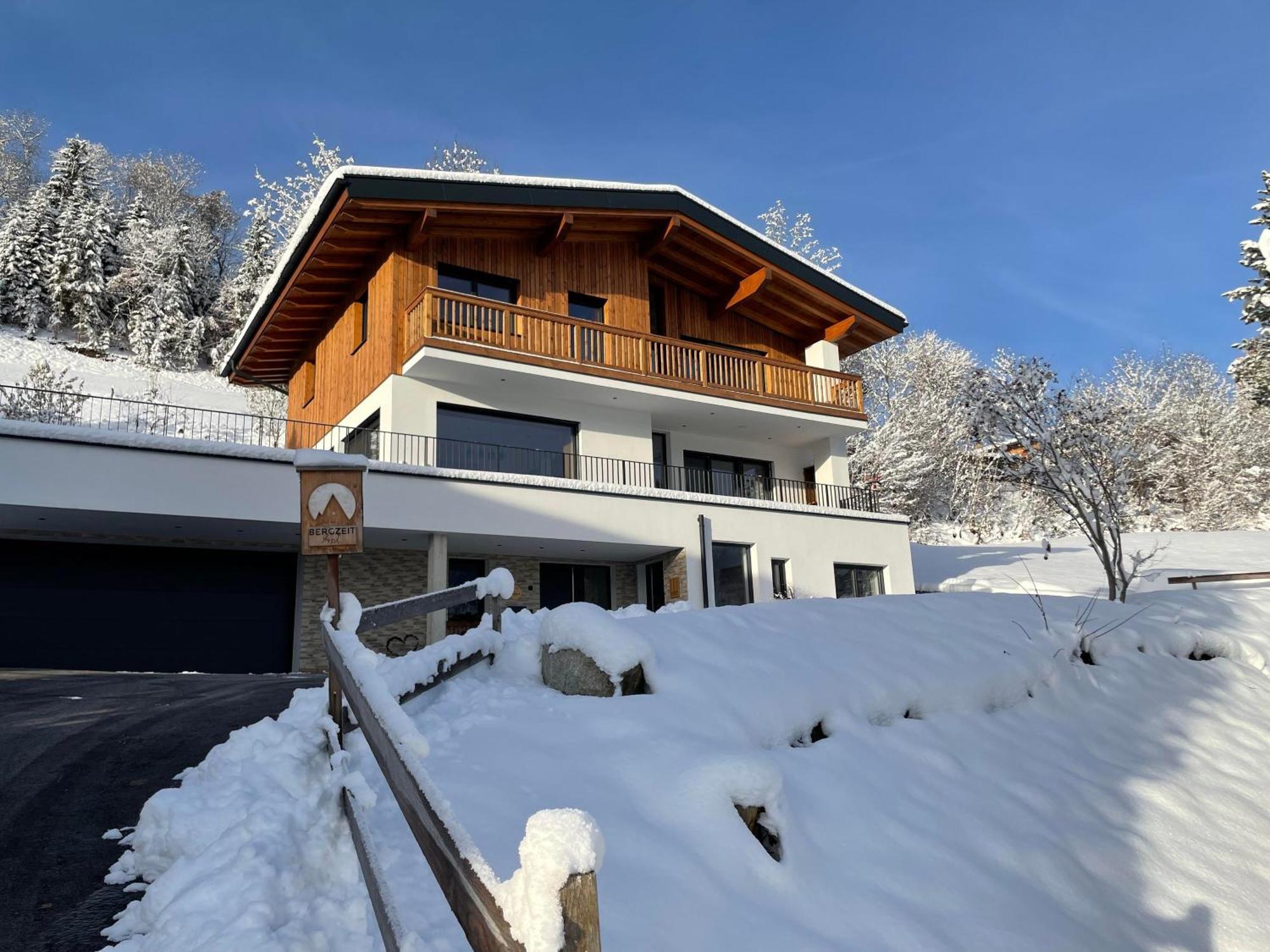 Bergzeit Appartement Hopfgarten im Brixental Buitenkant foto